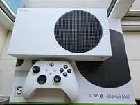 Xbox series s 512gb (Идеально состояния)