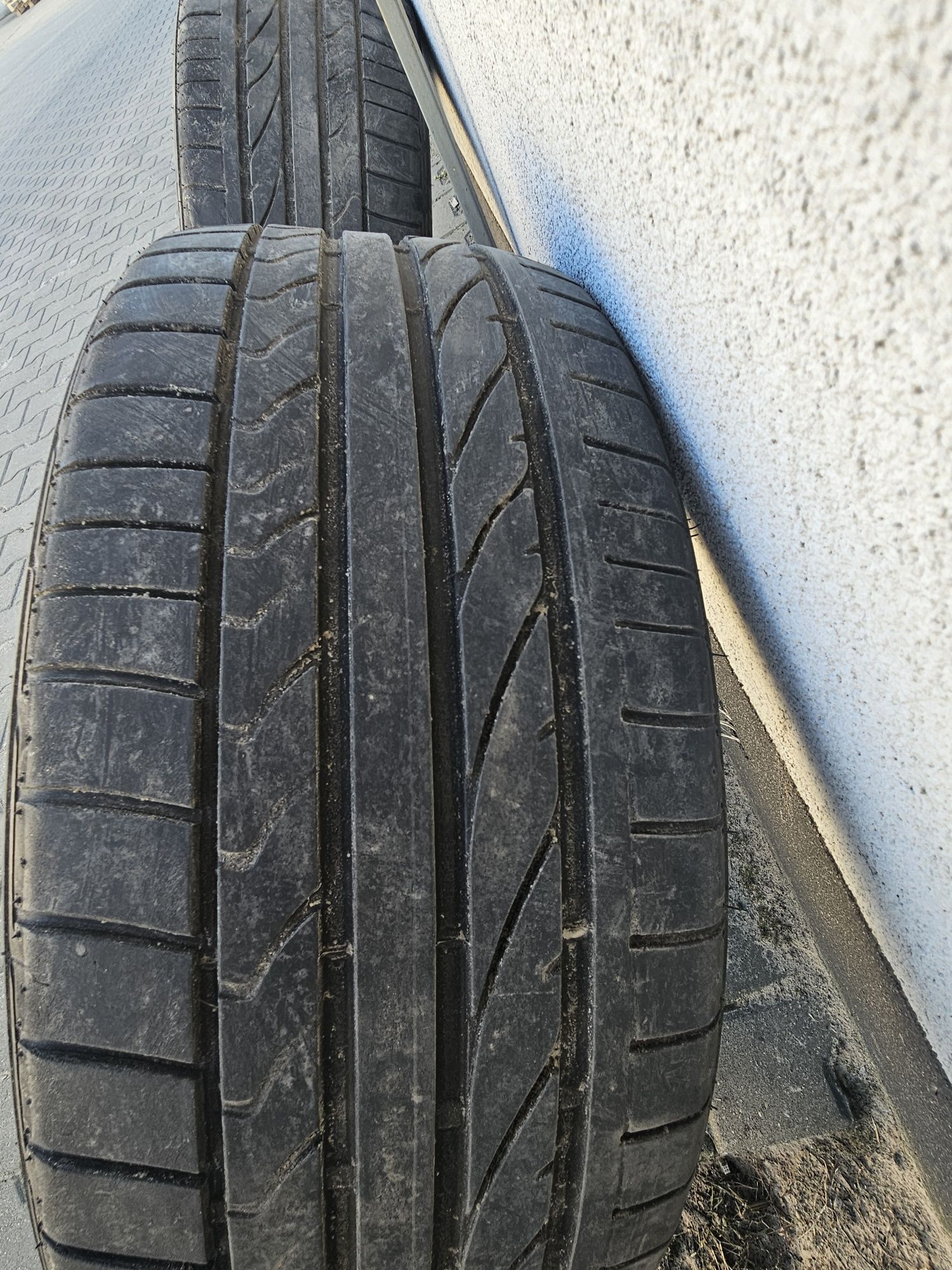 Opony letnie 245/45 18 Bridgestone