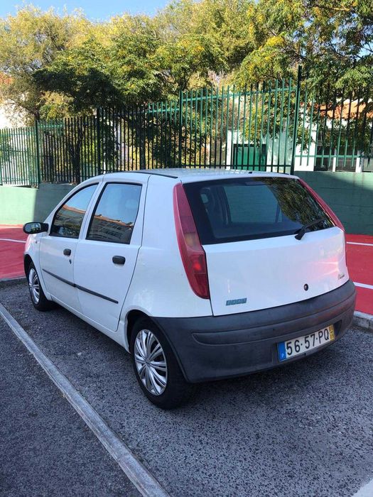 Fiat Punto 1.2 - Bom estado de conservação
