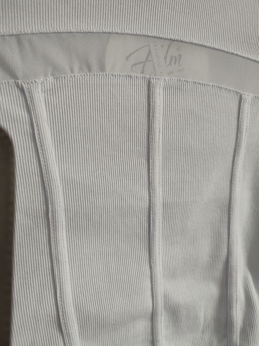 Nowy biały crop top