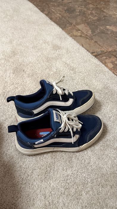 Tenis Vans azul 37