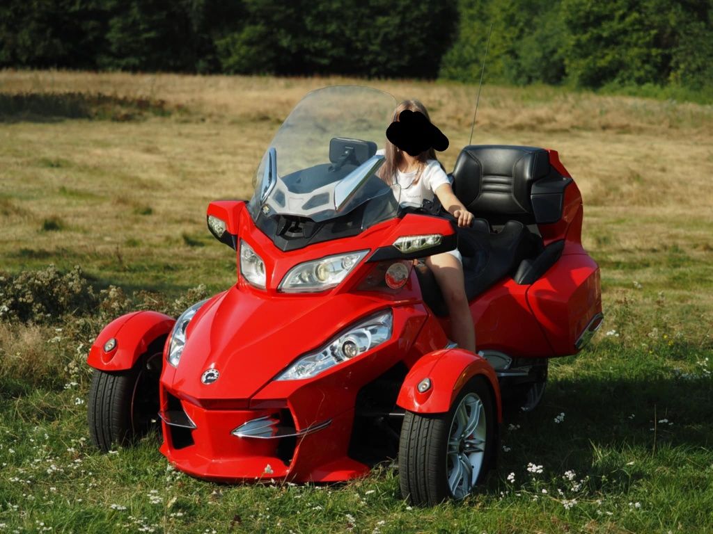 Can-am spyder rt