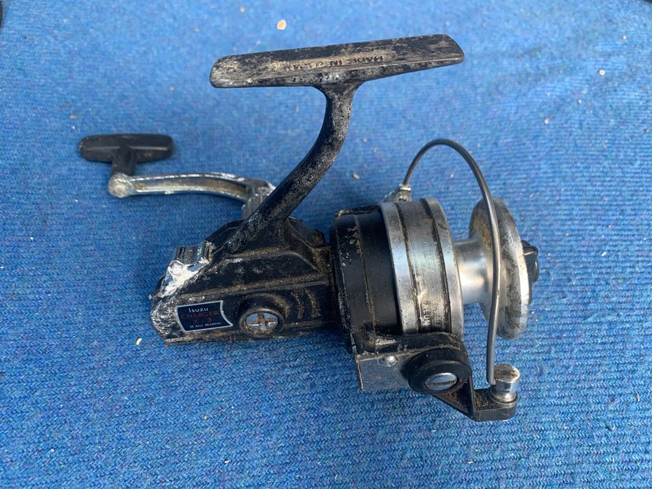 5 Carretos Antigos das marcas Vega Daiwa Isuzu