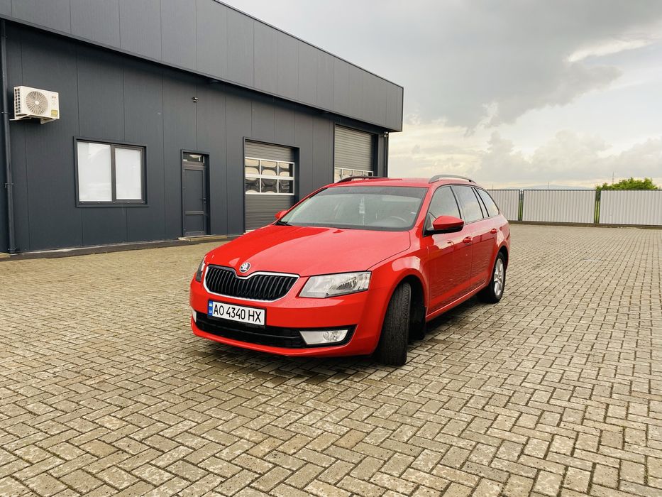 Продам машину škoda