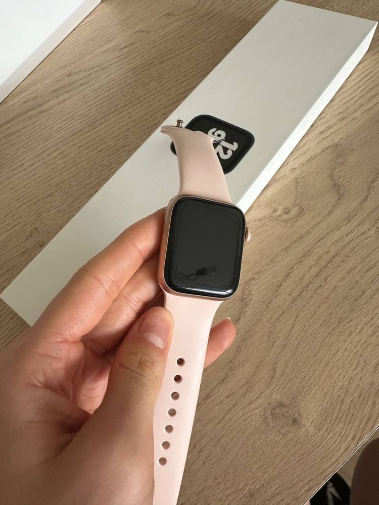 Apple watch 4, 40mm