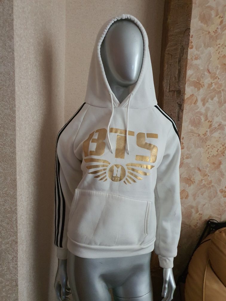Толстовка BTS на подростка.
