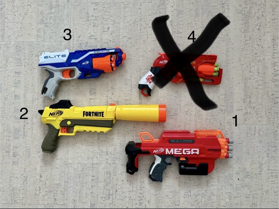 Бластери Nerf різних серій