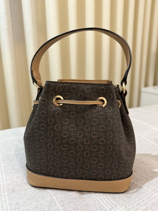 Mala da Guess (perfeito estado)