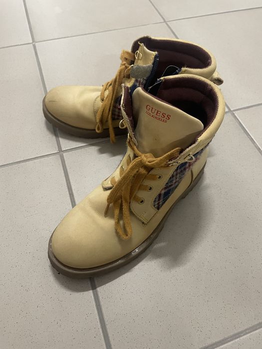 Чоботи жіночі guess