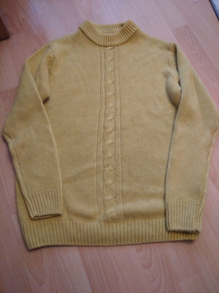 Sweter damski ciepły M/L