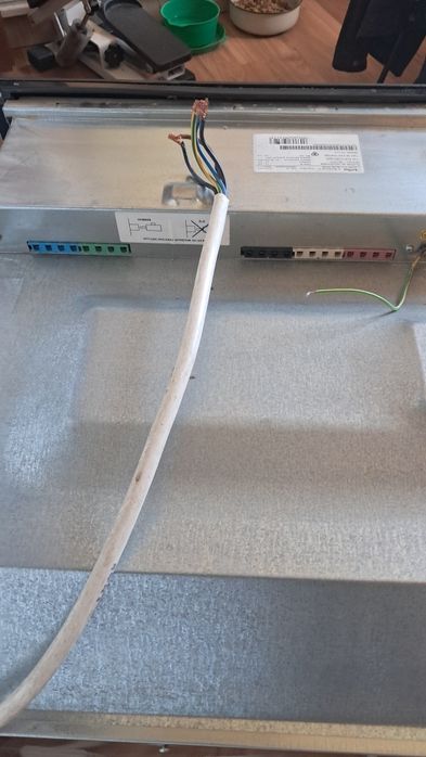 Kuchnia do wbudowania +Płyta ceramiczna