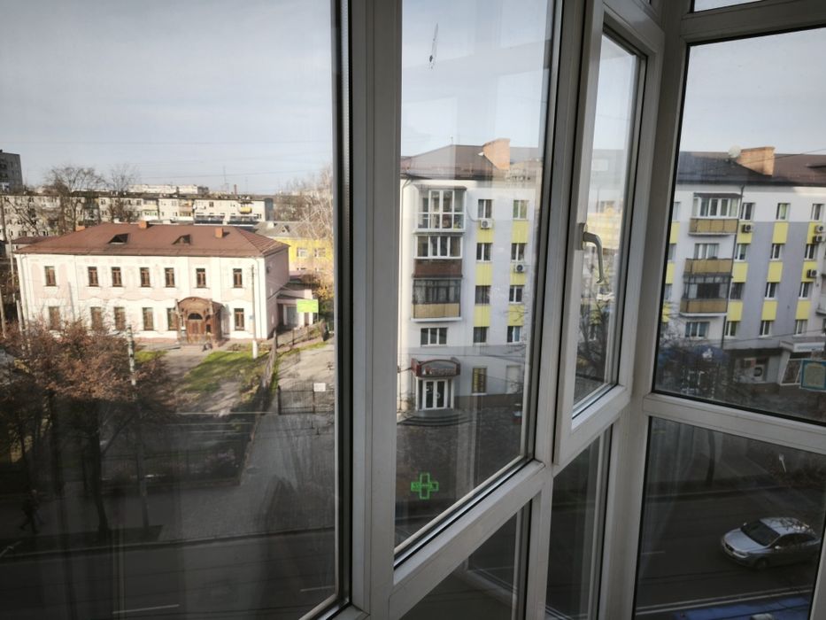 Оренда двокімнатної квартири на Київській біля ЦУМу