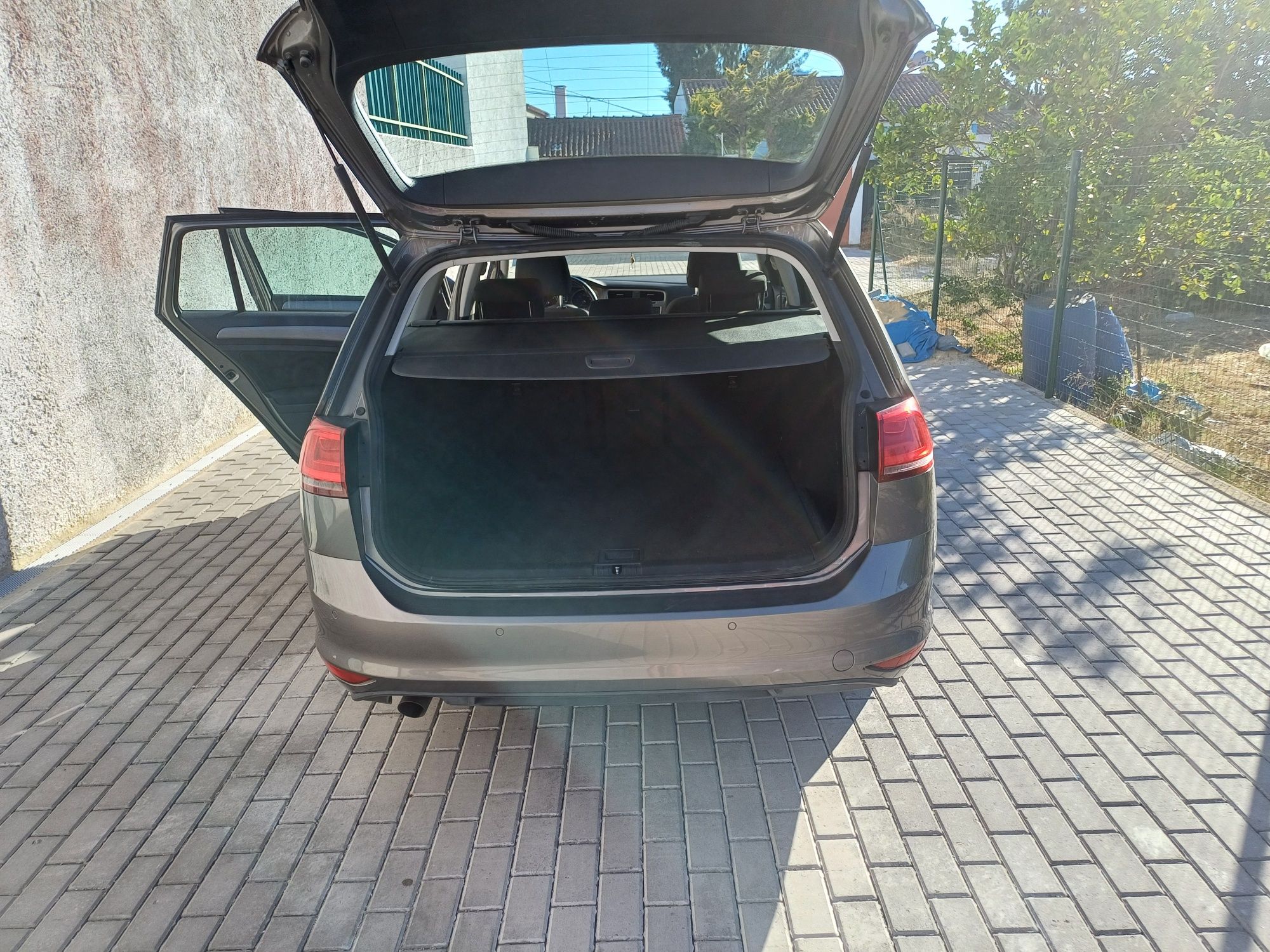 Volkswagen Golf VII Variant