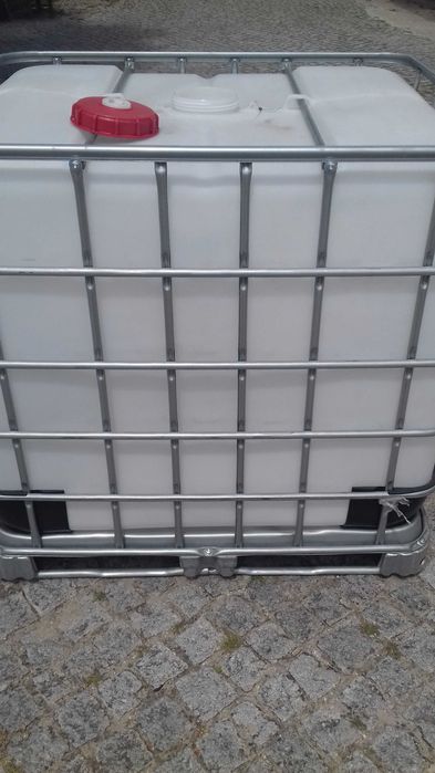 Deposito 1000 litros COMO NOVO ( ler descrição p.f. )