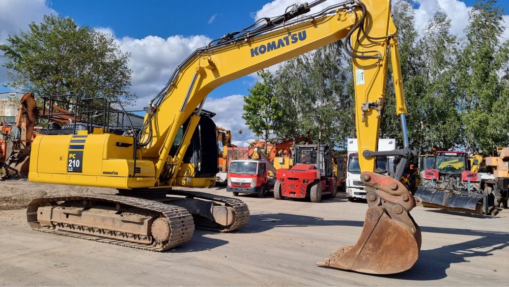 Продам экскаватор Komatsu PC 210 LC , 2018 г