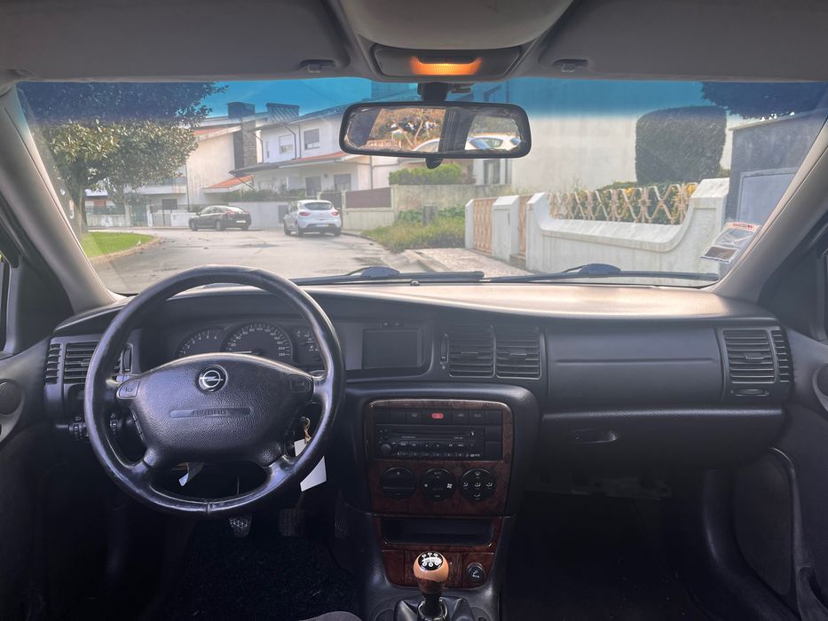 Carrinha a gasóleo impecável 5 lugares