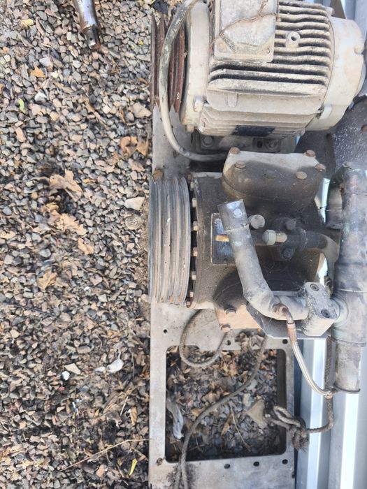 Продаю электродвигатель 380v с компрессором