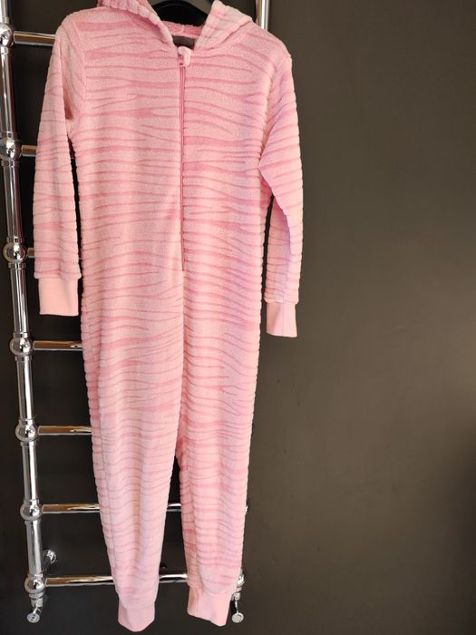 Polarowy kombinezon 146/152