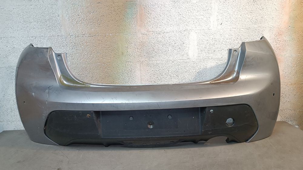Vendo parachoque de trás Peugeot 208 ano 2019/23