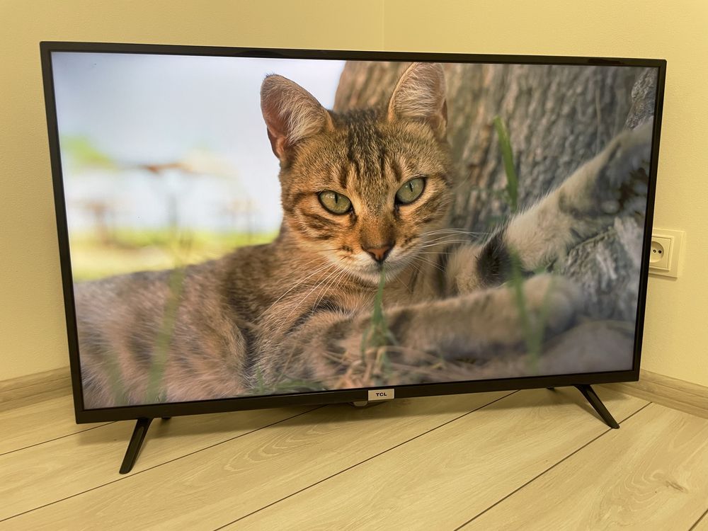 Телевізор TCL 43 smat tv 4K