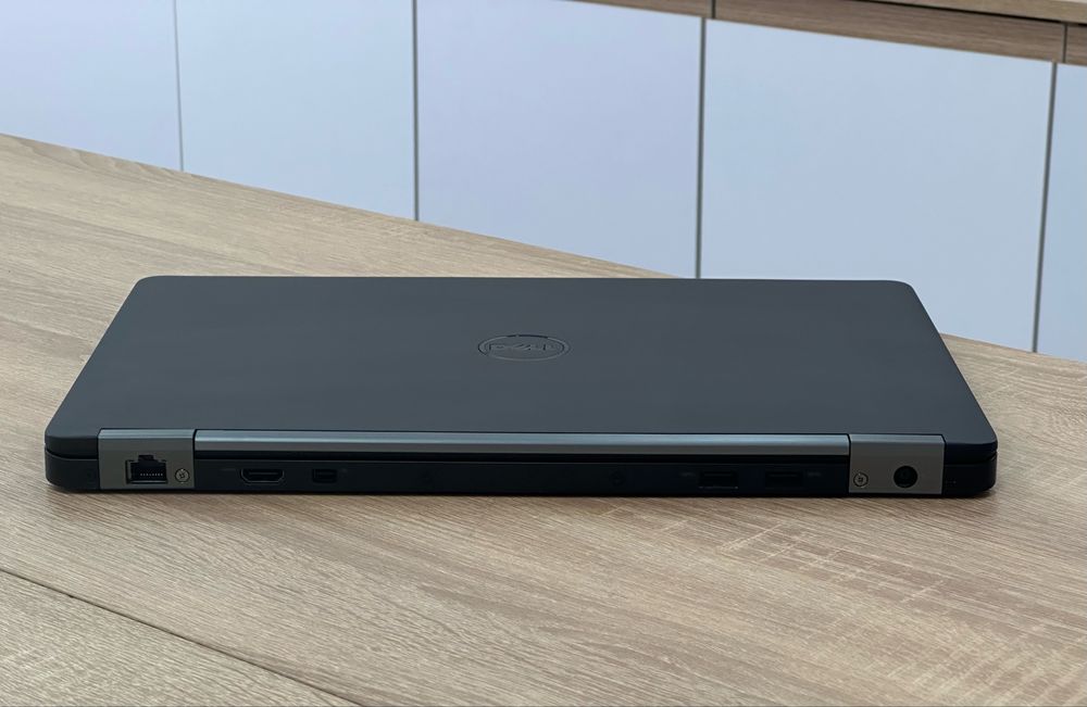 Ультрабук Dell Latitude 7470 i7-6600 8/256gb 14" FullHD IPS