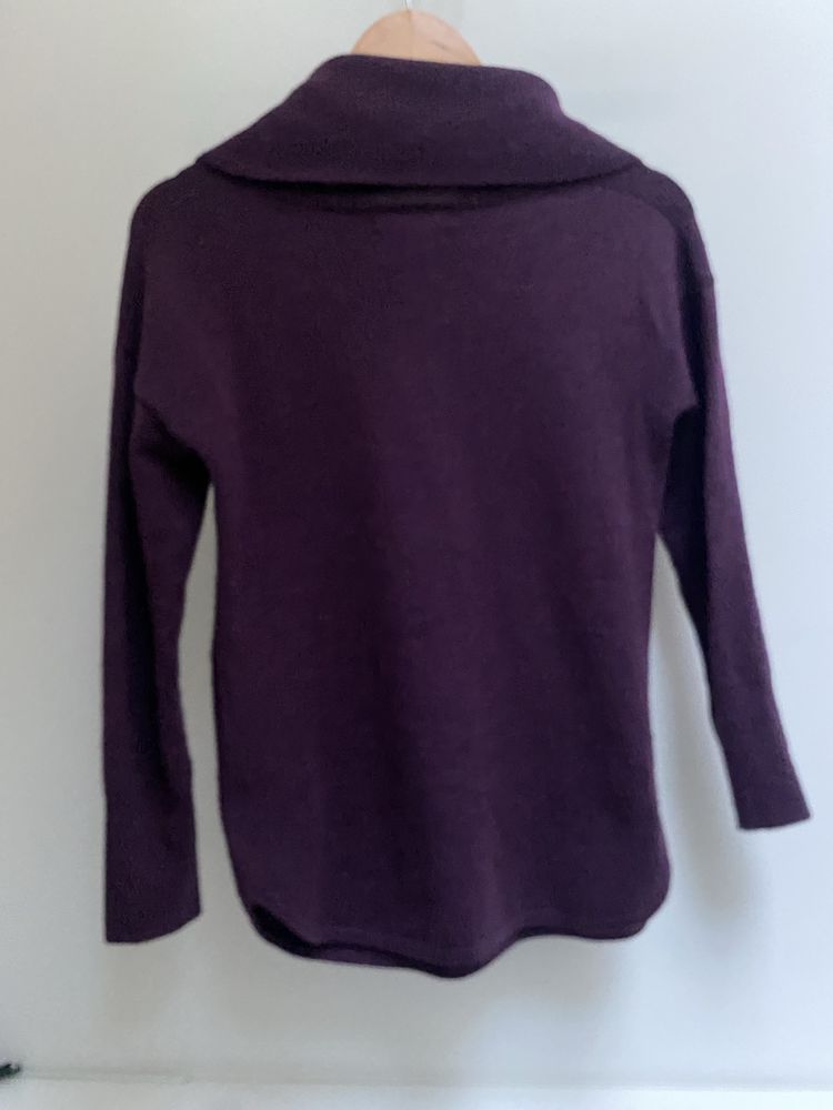 Tahari sweter 100% extrafine merino wool