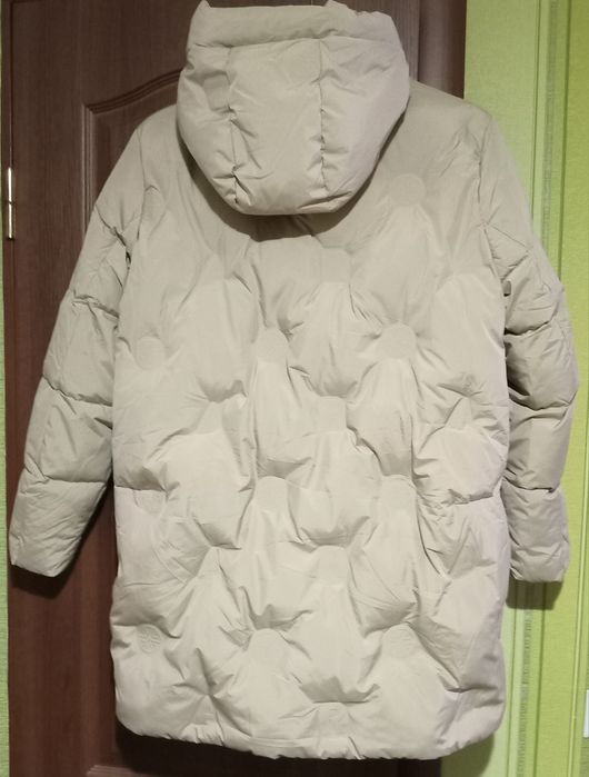 Зимняя курточка,в хорошем состочнии.