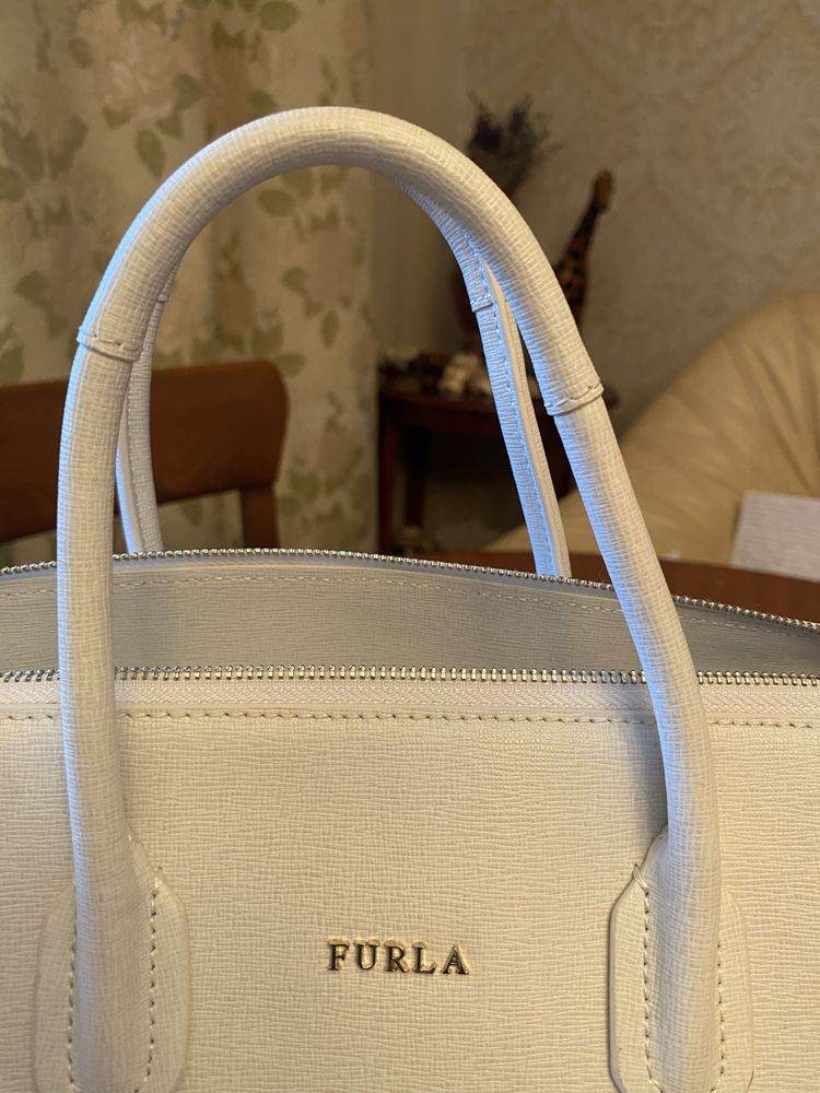 Біла сумка Furla, оригінал!