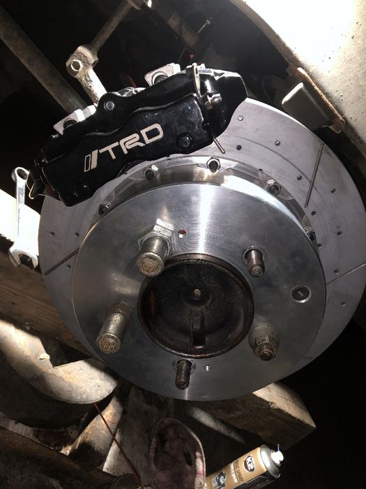 Продам комплект гальм брембо Toyota land cruiser (tlc) 100 , 200 ,300.