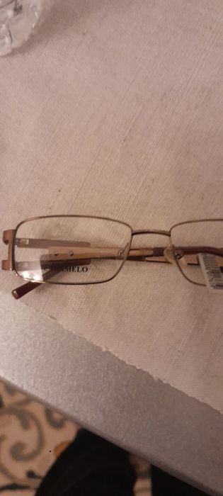 Armação  de óculos/NOVA
