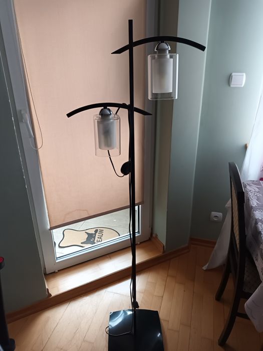 Lampa z podwójnym kloszem