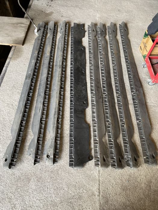 Tesla Y порог накладка поріг внутрішній лівий правий пластик