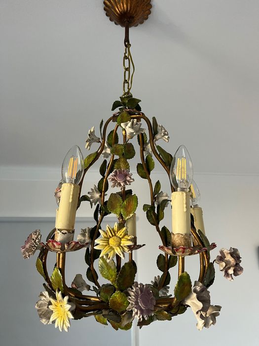 Chandeliers antique