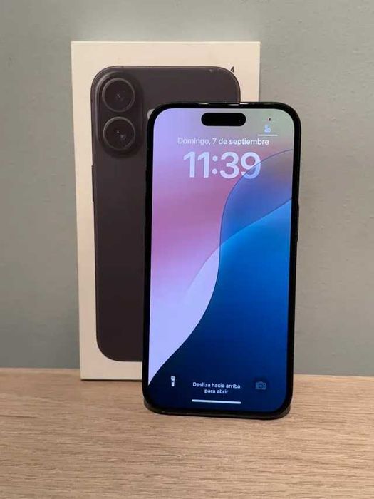 Apple iPhone 16 256GB preto