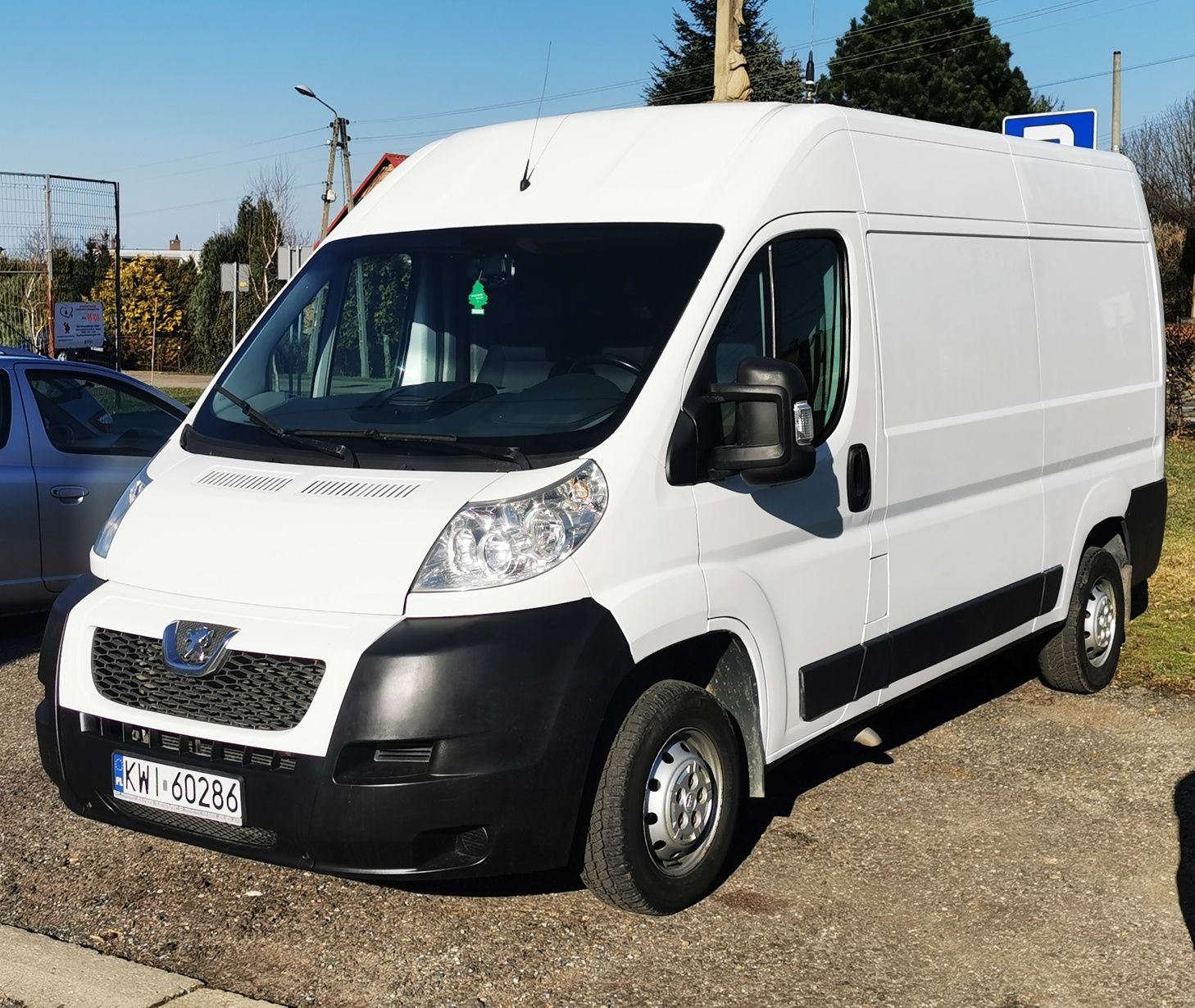 TRANSPORT przeprowadzki UTYLIZACJA Bus Zapraszam