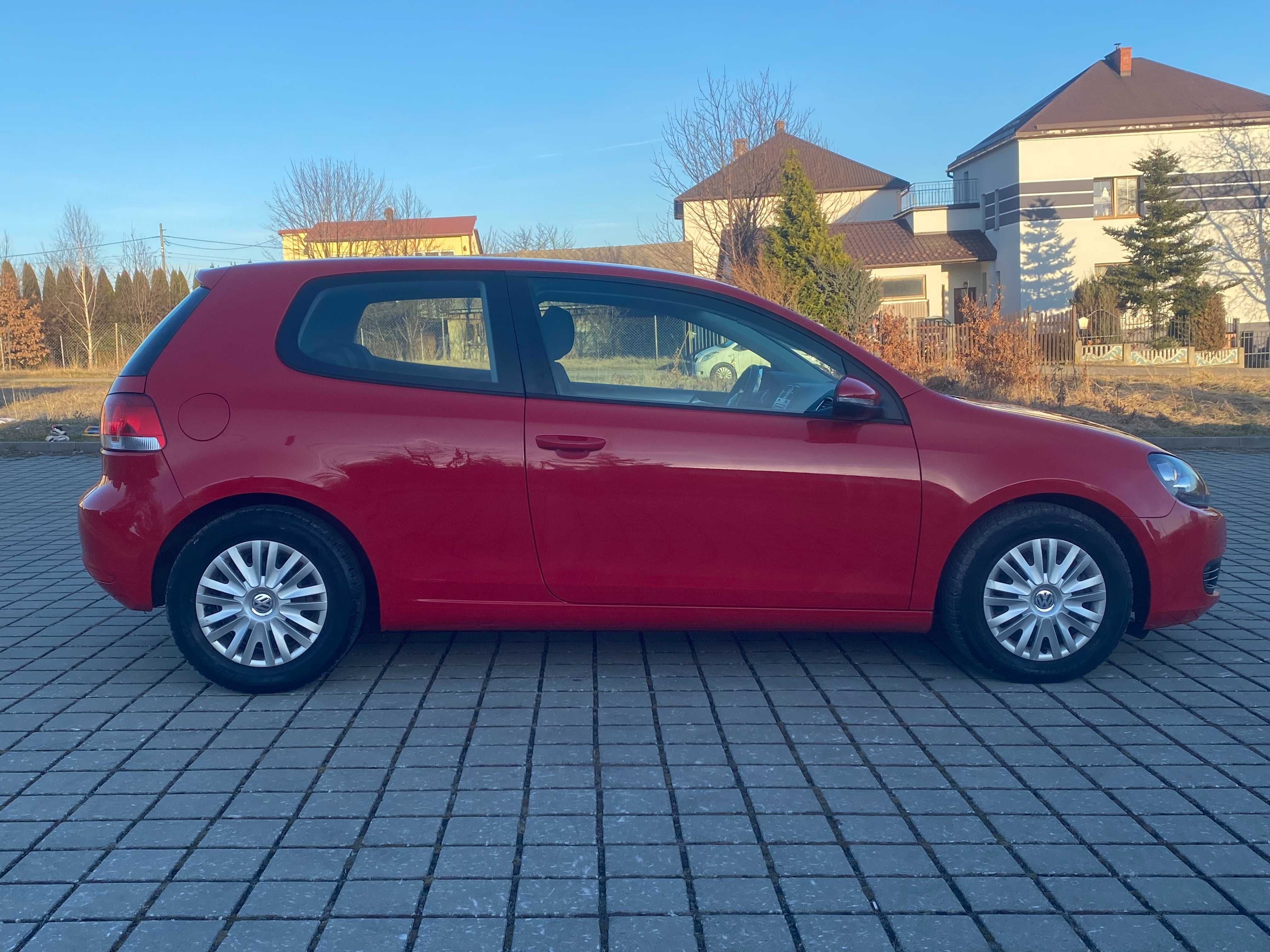VW GOLF 6 ROK 2009 POJ, 1.4 MPI 85 KM PRZEB. 143000 serws klima