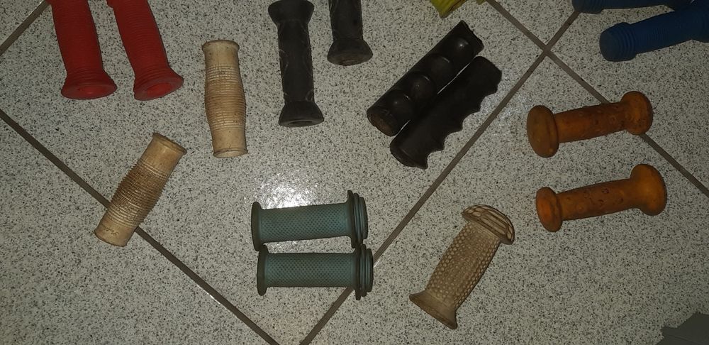 Punhos para triciclos e bicicletas de criança