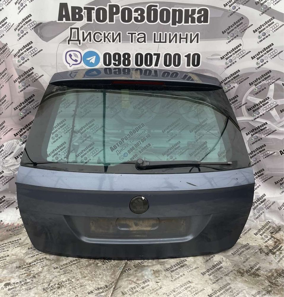 Ляда Кришка Багажніка Skoda SuperB 2 2008-2012 Шкода Суперб 2