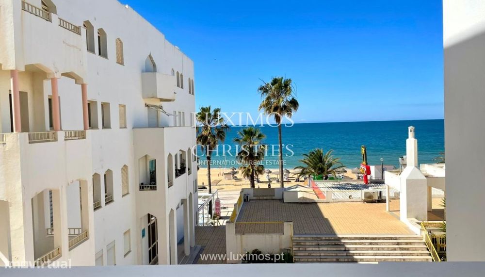 Apartamento T2, com vista mar, à venda em Quarteira, Algarve