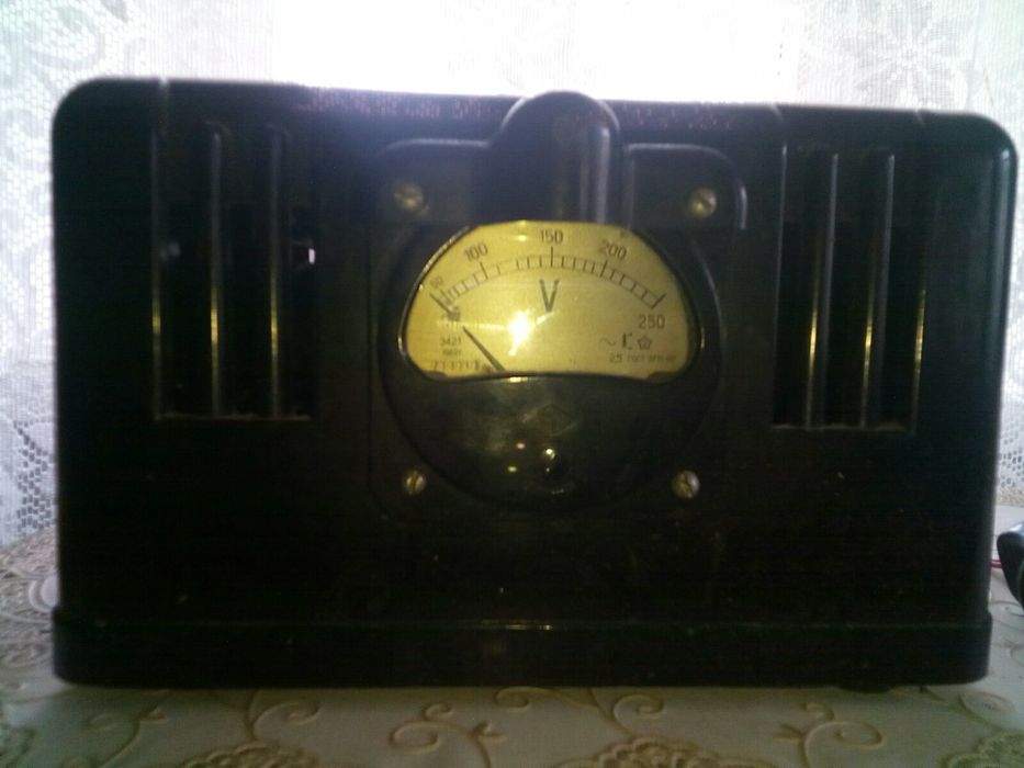 Стабилизатор напряжения