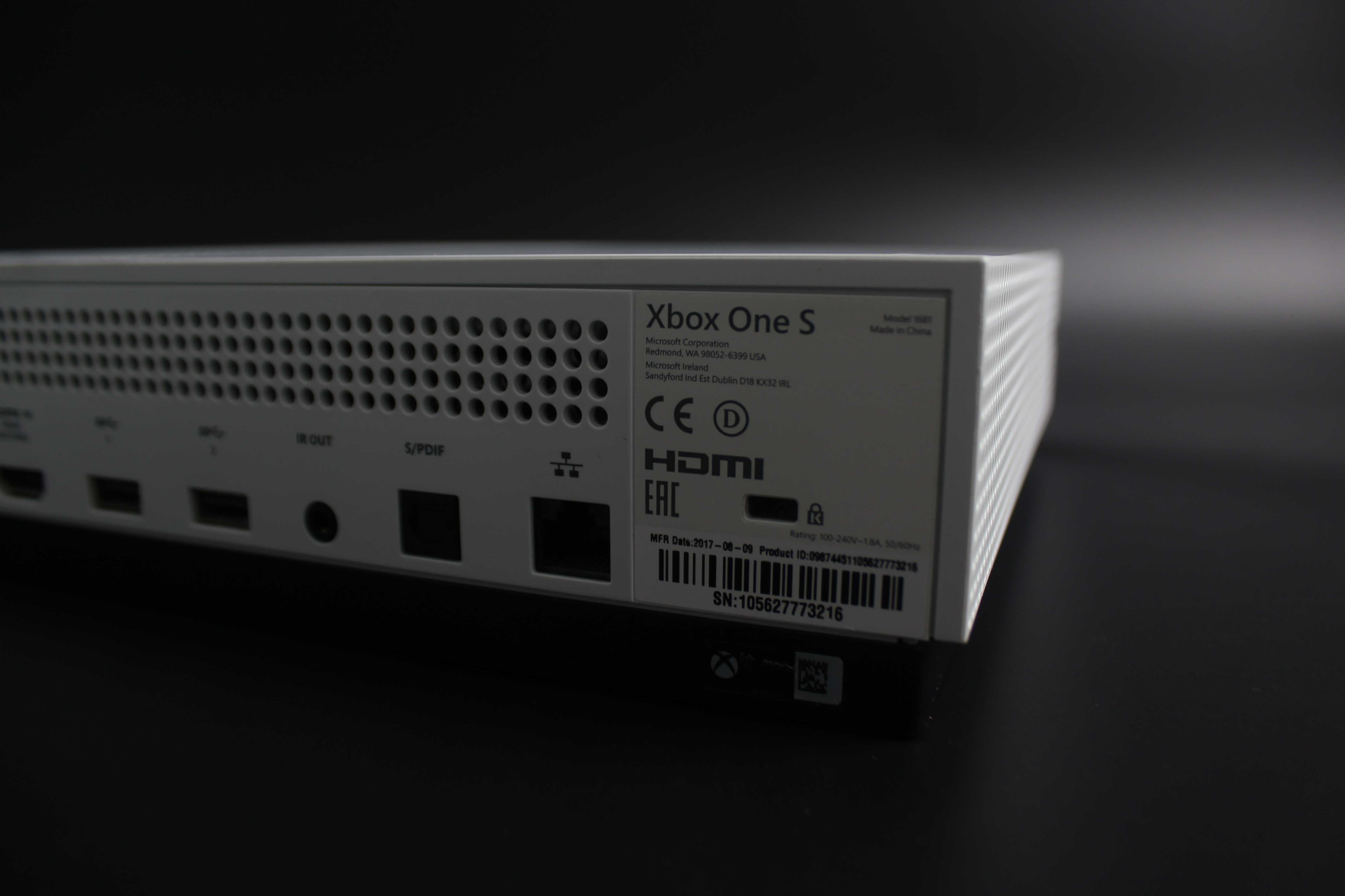 Xbox One S 1Tb + геймпад, ігрова приставка, консоль, X-box. Гарантія