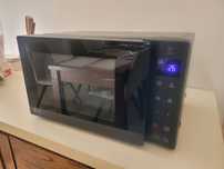 KUCHKuchenka Mikrofalowa LG MS2535GIB Jak Nowa
