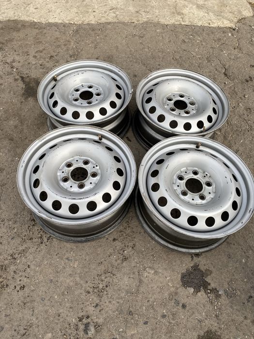Діски 5 112R16 Mercedes Vito