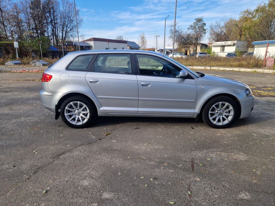 Ауди А3 1.6 mpi AVTOMAT