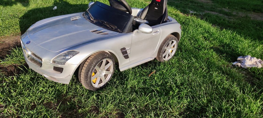 Mercedes AMG na sterowanie dla dziecka