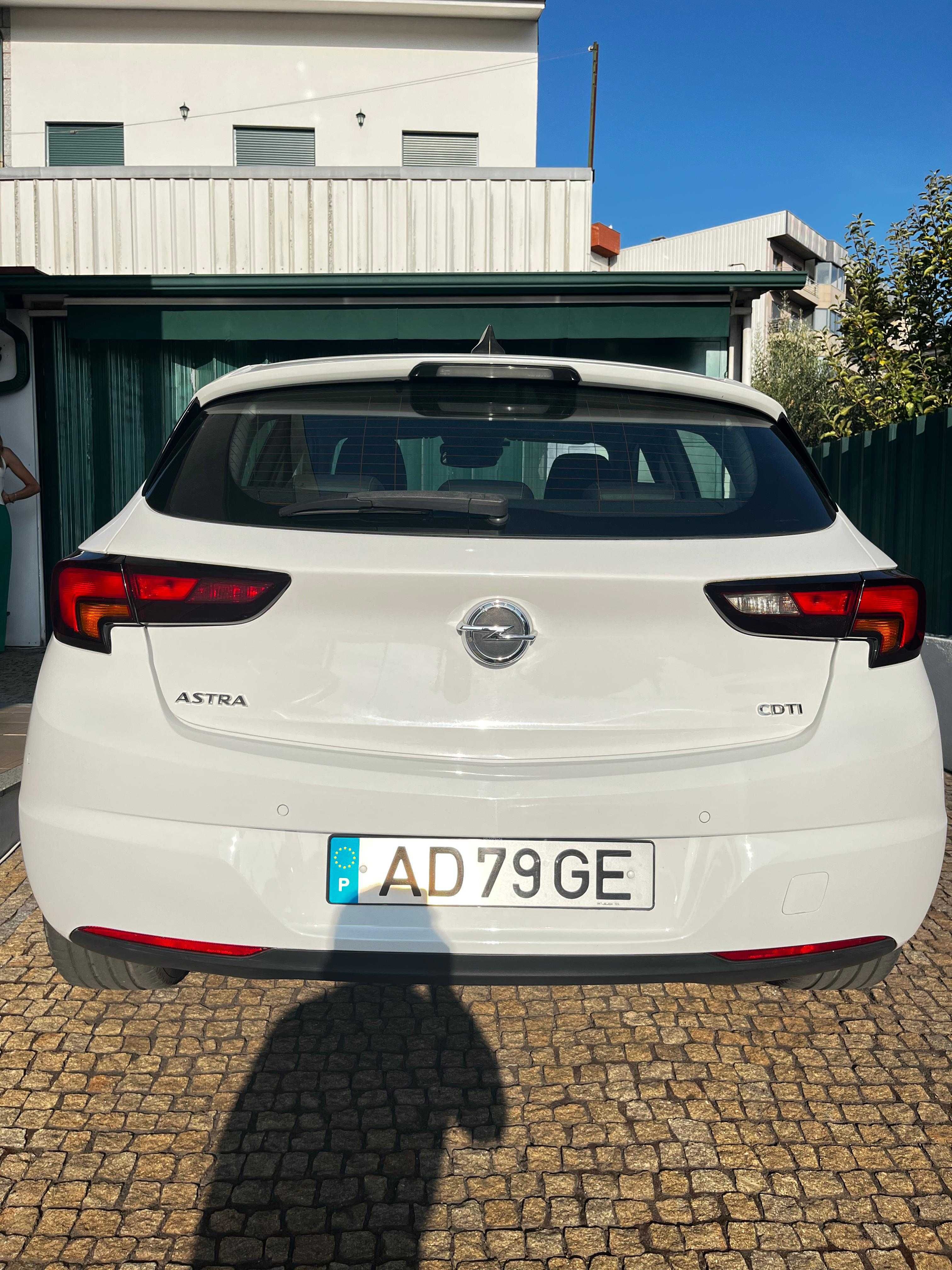 Opel Astra 1.6 CDTI