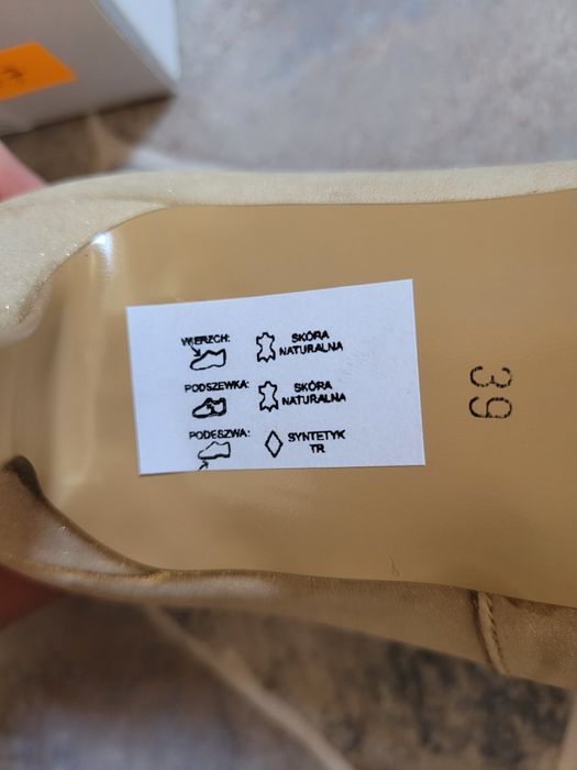 Skórzane czółenka złote 39