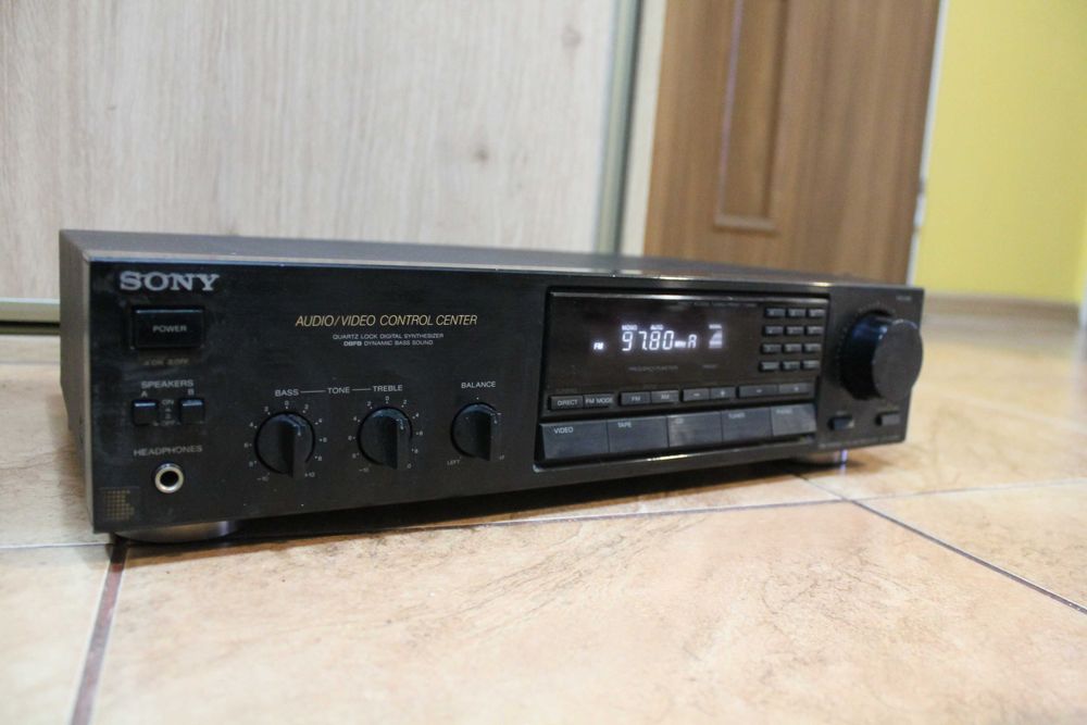 Amplituner Sony STR-AV 220