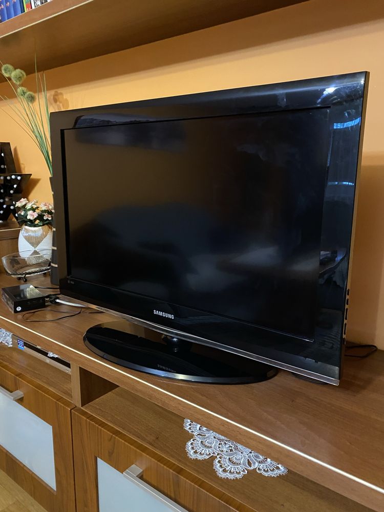 Telewizor Samsung 32’ HDMI