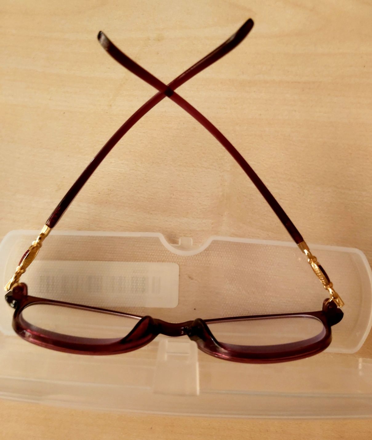 Okulary damskie +1,5 dioptrii + etui